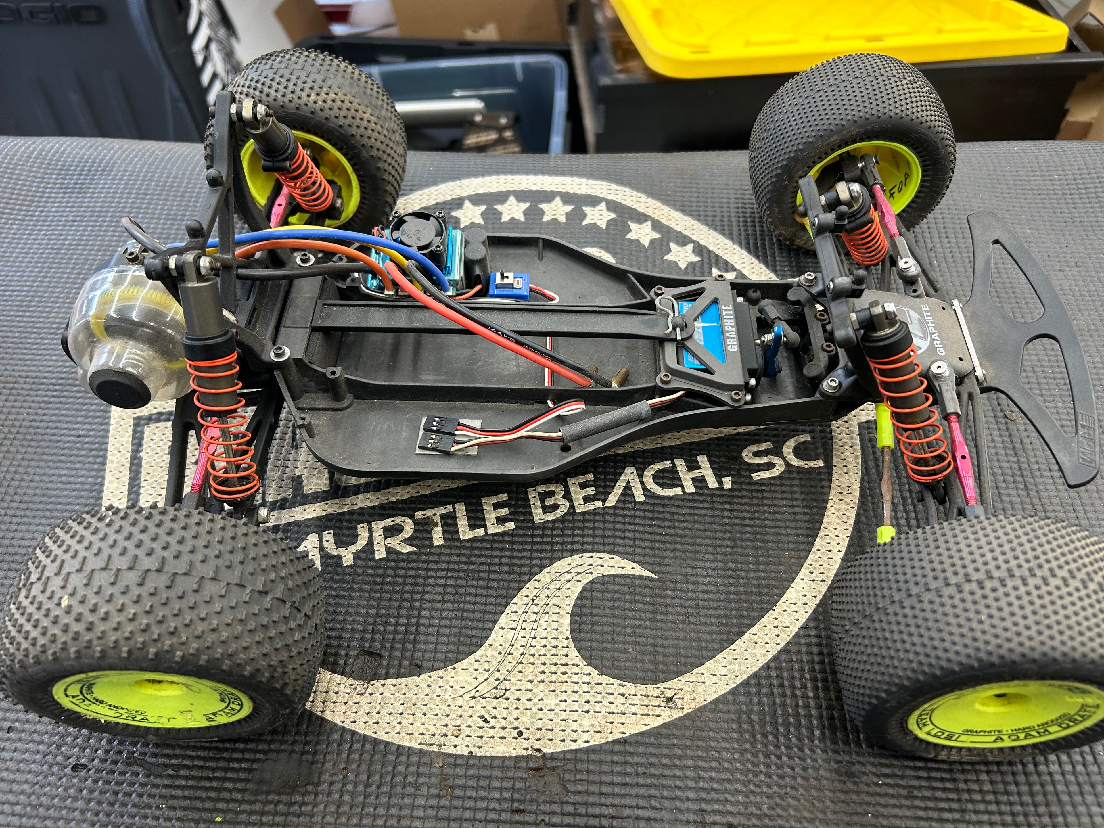 Team Losi XXXT aRTR image 1