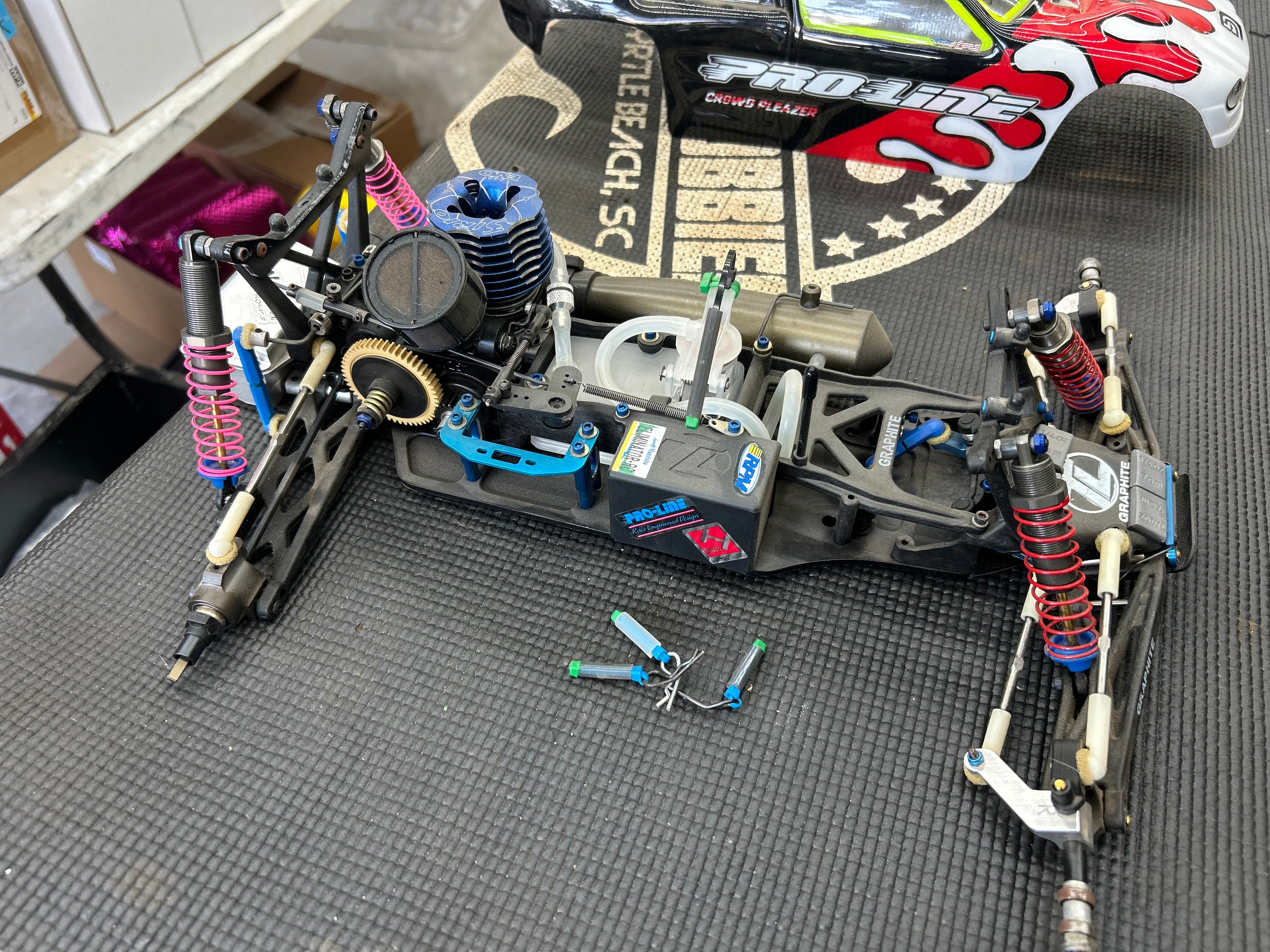 Team Losi XXXNT AD2 autographed w/ Sirio .12 image 1