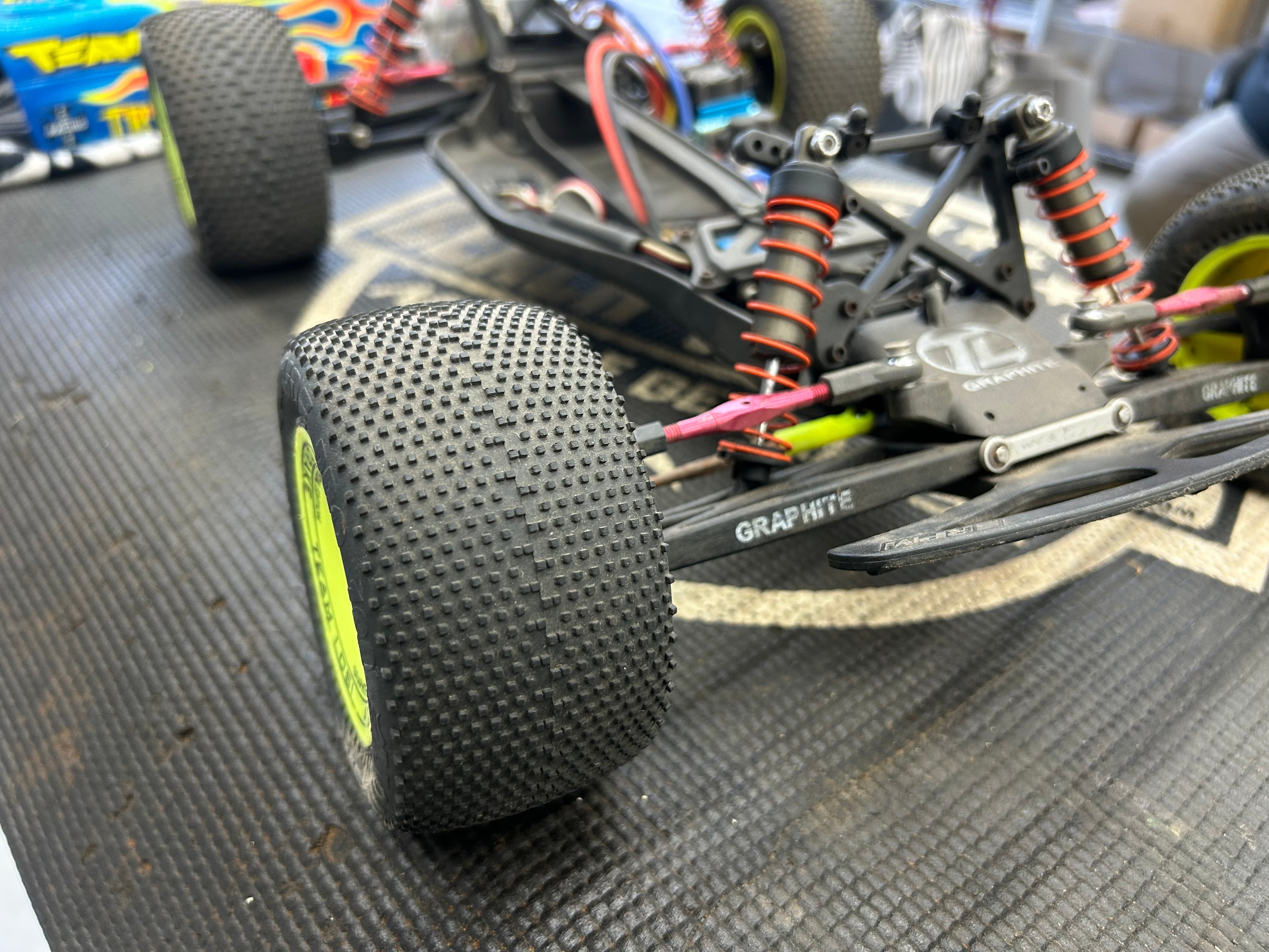 Team Losi XXXT aRTR image 3